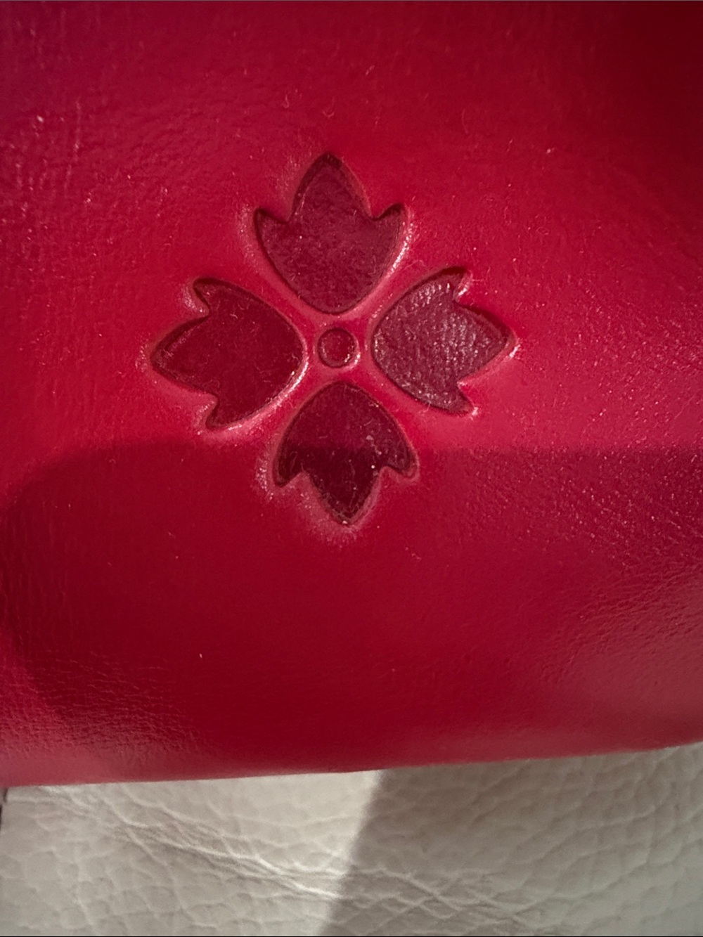 Patricia Nash Vibrant Red Leather Shoulder Bag with Bow Accents - Picture 4 of 6